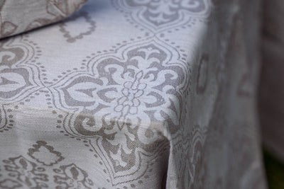 Linen tablecloth with a pattern