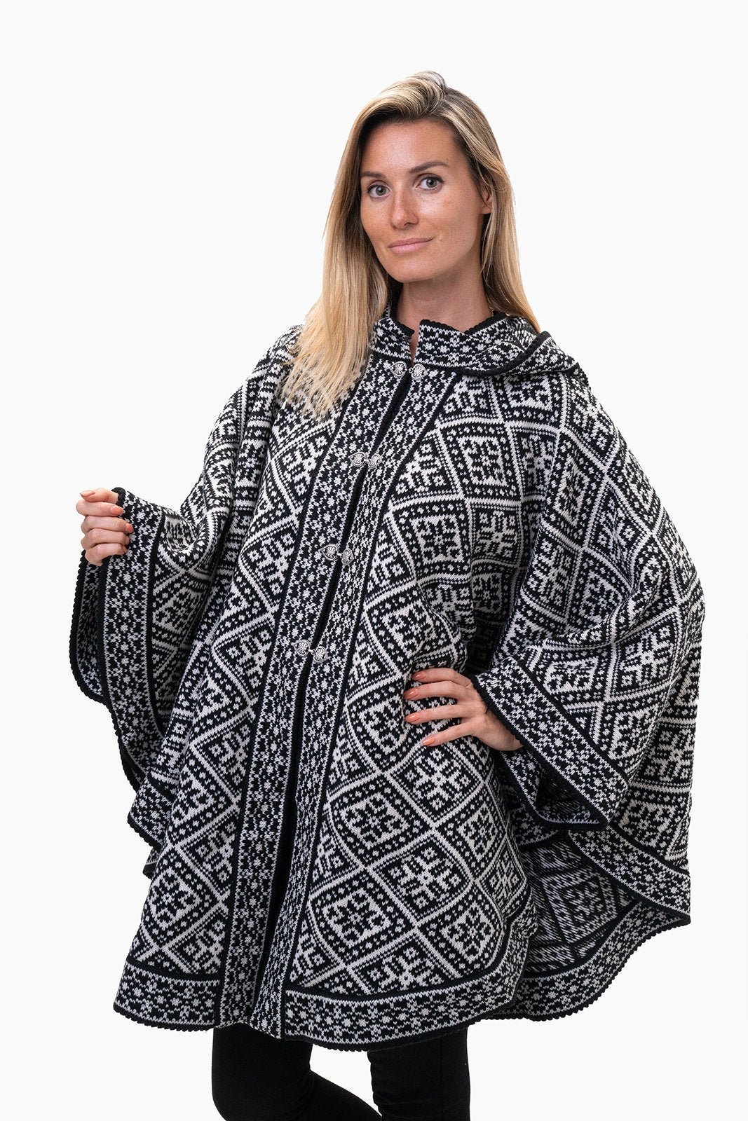 Wool knitted poncho
